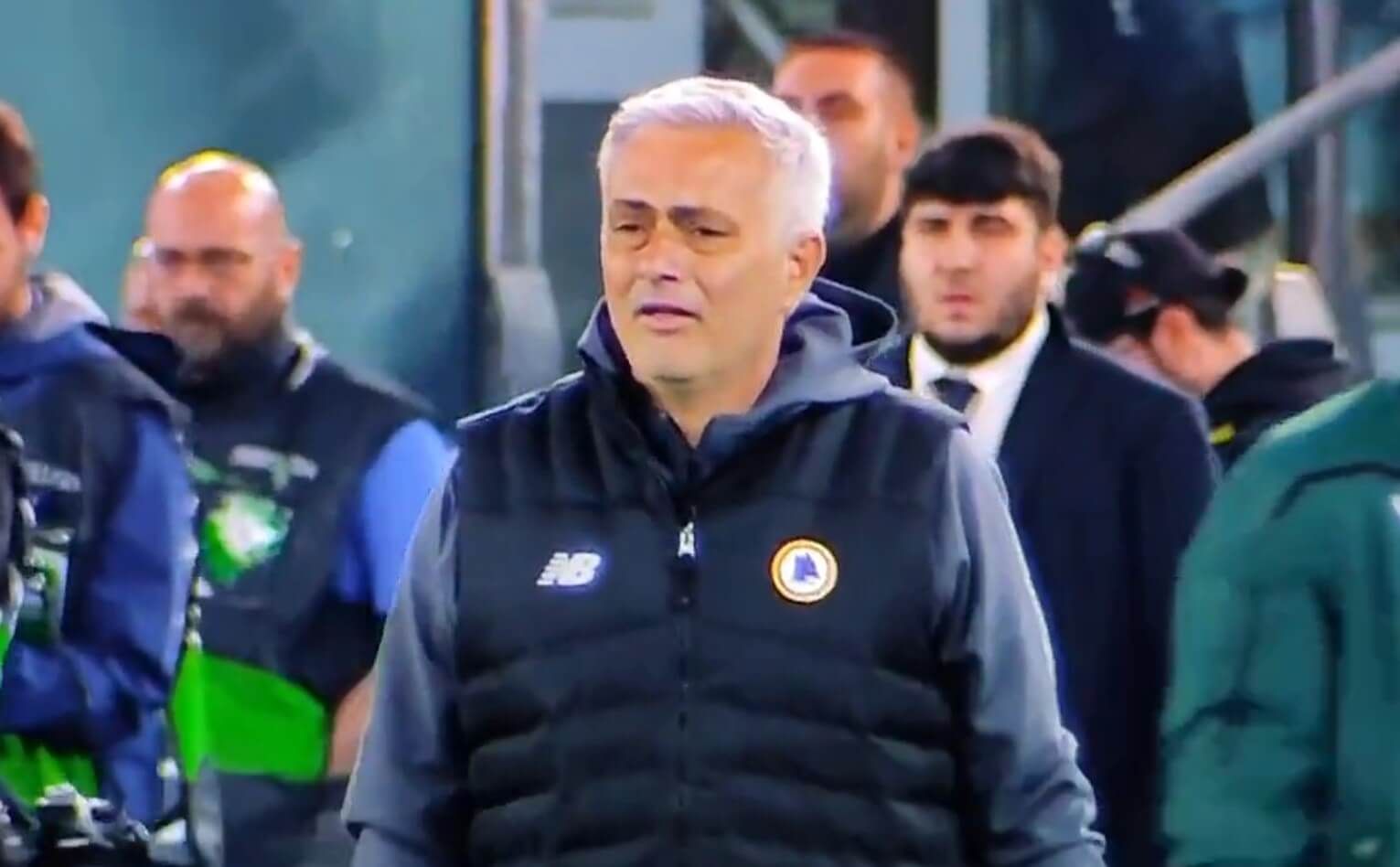 Jose Mourinho grzmi po czerwonej kartce. „Muszę rozważyć kroki prawne” Obraz wpisu