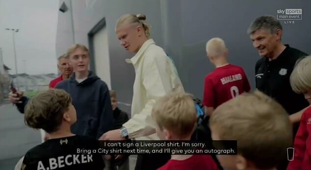 Haaland odmówił podpisania koszulki. „Przykro mi, nie mogę” [ZDJĘCIE] Obraz wpisu