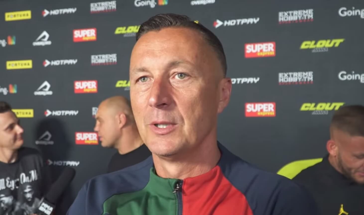Tomasz Hajto broni Mirosława Stasiaka. „Czy jest jakaś różnica, czy sprzedałeś jeden mecz czy dwa”? Obraz wpisu