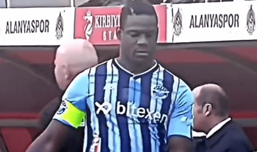 Media komentują sylwetkę Balotellego po powrocie do gry. „Piłkarz-amator” [WIDEO] Obraz wpisu
