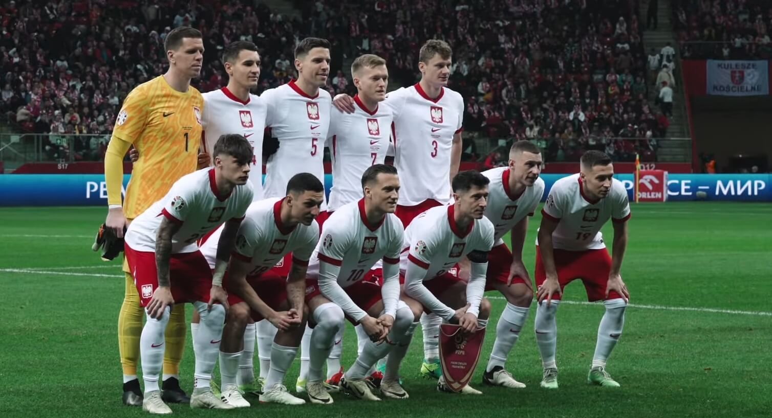 Reprezentacja Polski upamiętni zmarłego żołnierza. Cezary Kulesza ujawnił szczegóły Obraz wpisu