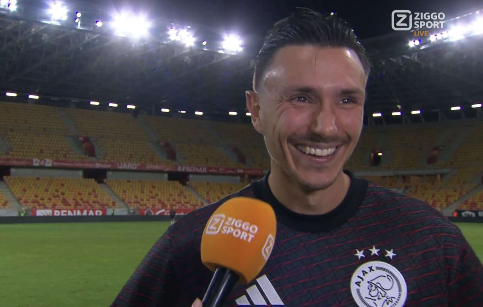 Piłkarz Ajaxu wypalił po meczu z Jagiellonią. „Zamiast latać do Polski czy Serbii” Obraz wpisu