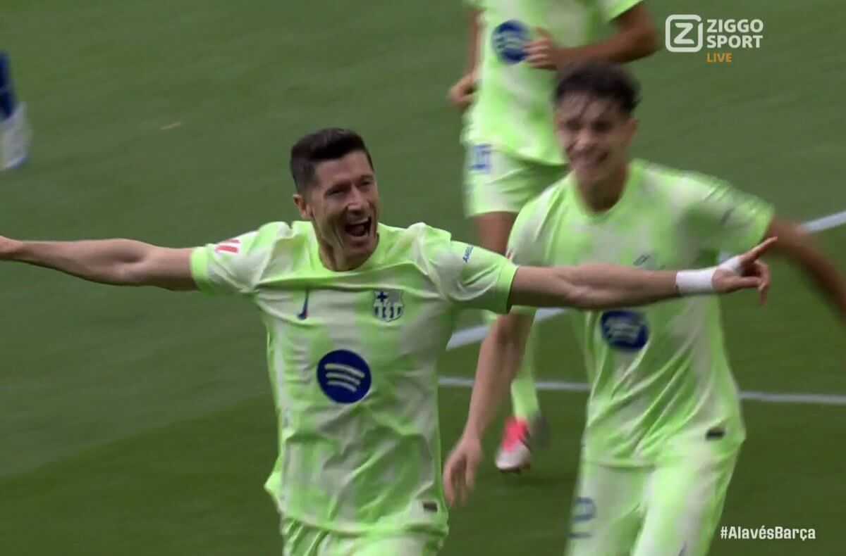Sergio Aguero zachwycony Robertem Lewandowskim. Wskazał, do kiedy może grać na takim poziomie Obraz wpisu