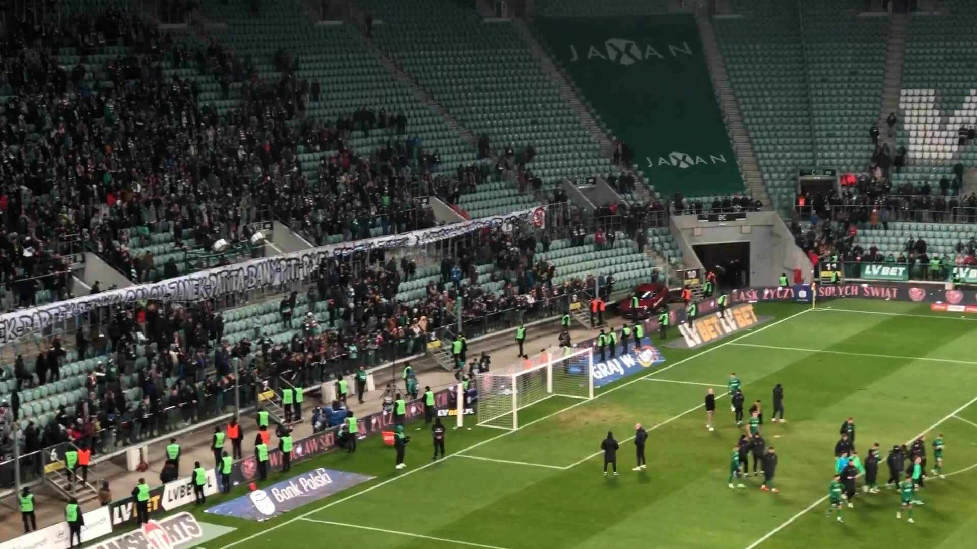 Kibice Śląska podsumowali fatalną rundę swojego klubu. „Spadek jest nasz” [WIDEO] Obraz wpisu