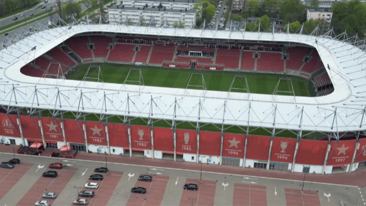 Widzew z kolejnym reprezentantem? Nowe nazwisko na stole Obraz wpisu