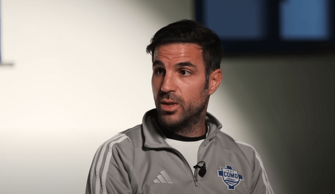 Cesc Fabregas na celowniku uczestnika Ligi Mistrzów. Hiszpan może zrobić kolejny krok w trenerskiej karierze Obraz wpisu
