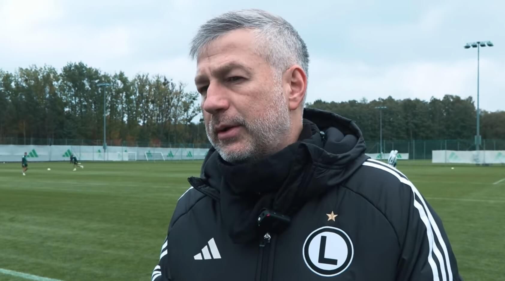 Legia popełniła błąd? Rumuni twierdzą, że kibice żałują odejścia Iordănescu Obraz wpisu