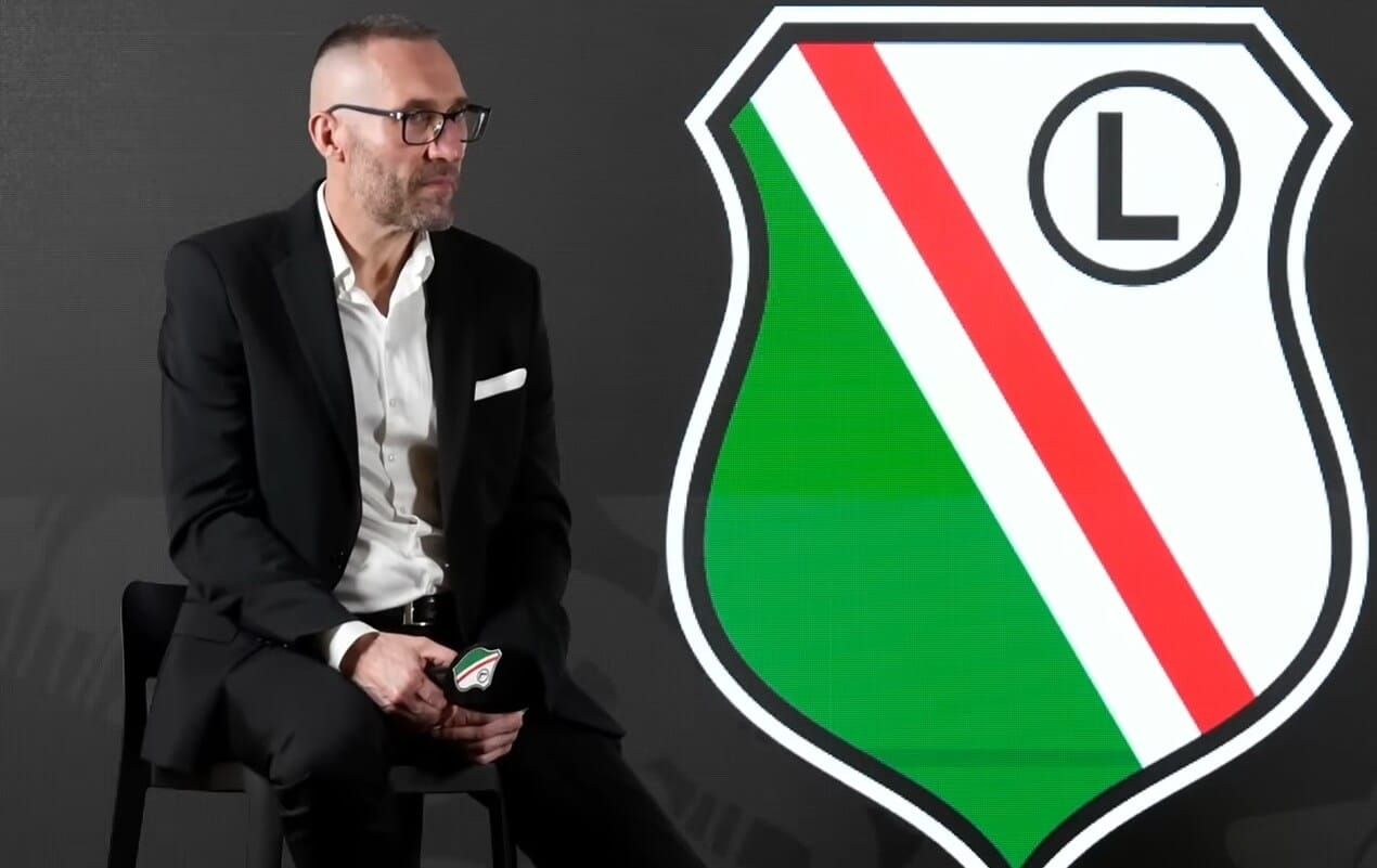 Strzelił w tym sezonie 25 goli – trafi do Legii? Marek Papszun może otrzymać bramkostrzelnego napastnika Obraz wpisu