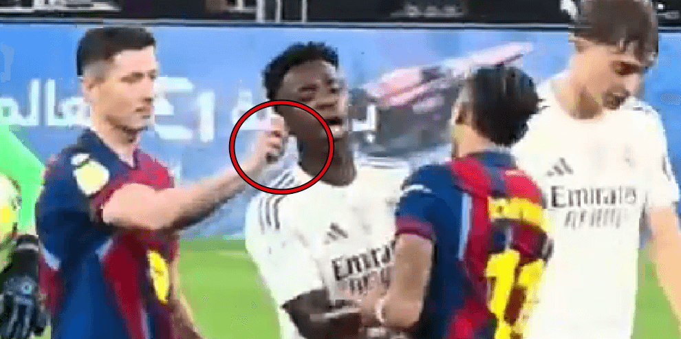 Nagrano zachowanie Lewandowskiego wobec Viniciusa. Komiczna sytuacja po El Clasico [WIDEO] Obraz wpisu