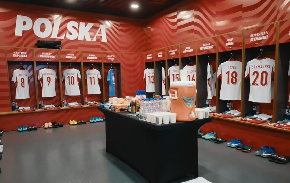Jednak nie Adidas? Polska firma chce ubrać reprezentację Polski! Zdjęcie główne wpisu