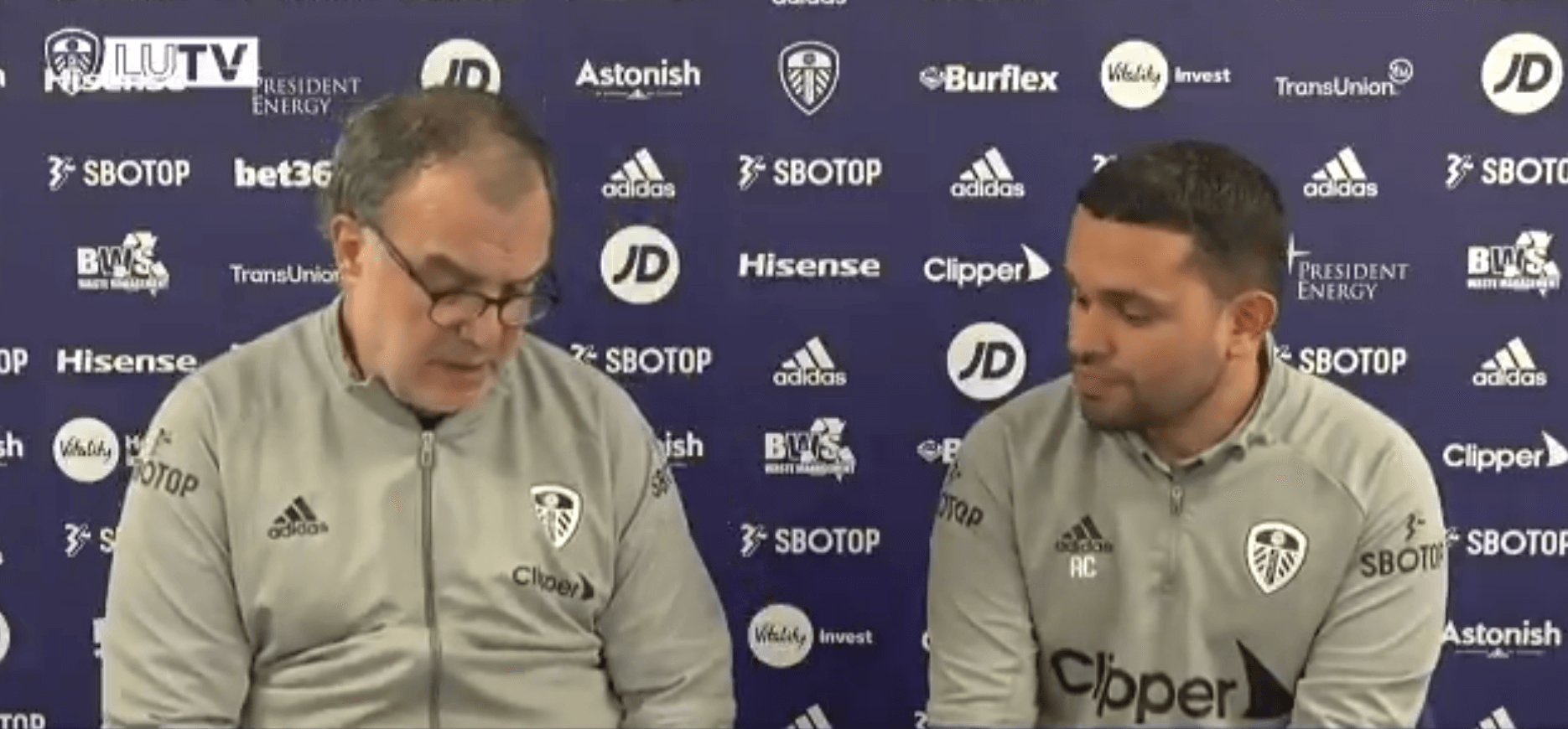 Marcelo Bielsa zaskoczył dziennikarzy. Podał całą jedenastkę na konferencji prasowej Zdjęcie główne wpisu