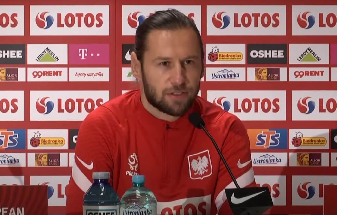 AEK Ateny chce zatrzymać Grzegorza Krychowiaka. Polak może zostać najlepiej zarabiającym piłkarzem w zespole Zdjęcie główne wpisu