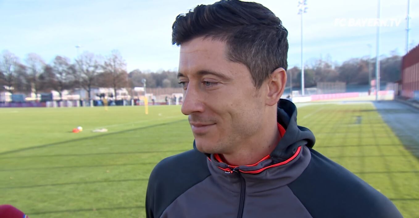 Czy Robert Lewandowski przejdzie do Paris Saint-Germain? Dwa warunki do spełnienia transferu Zdjęcie główne wpisu