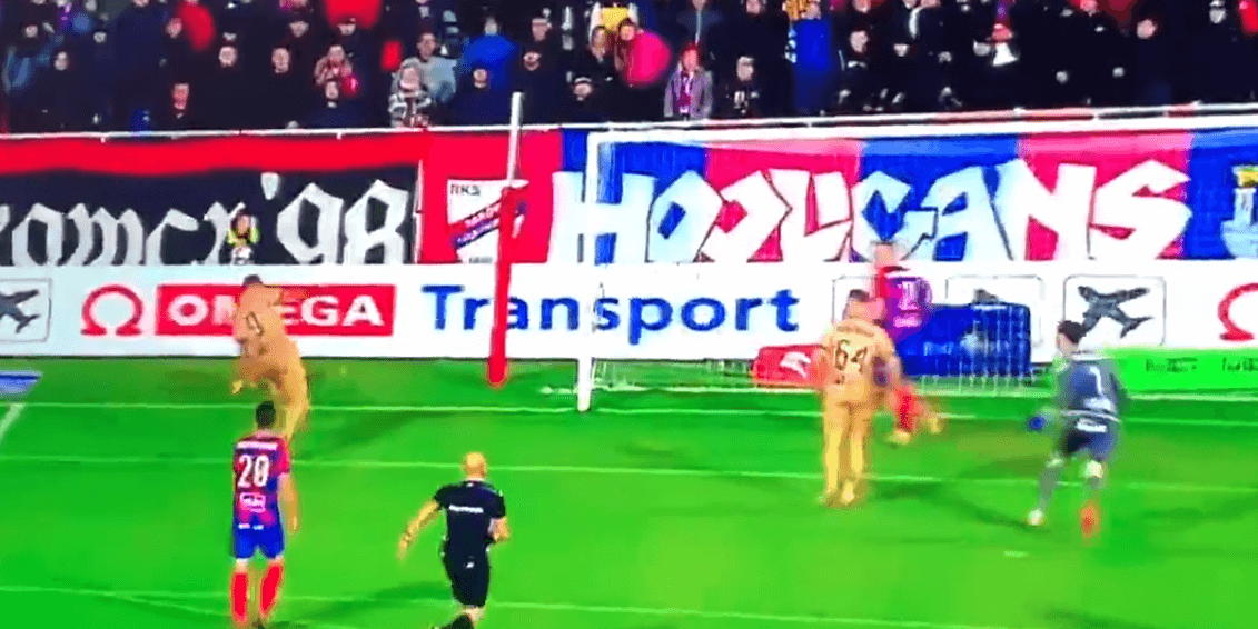 Ekstraklasa w akcji! Parzyszek nie trafia do pustej bramki przeciwko Rakowowi [WIDEO] Zdjęcie główne wpisu