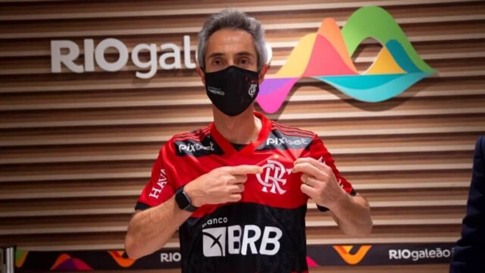 Flamengo nie zwolni Paulo Sousy. Wiceprezydent klubu zapewnia o poparciu dla Portugalczyka Zdjęcie główne wpisu