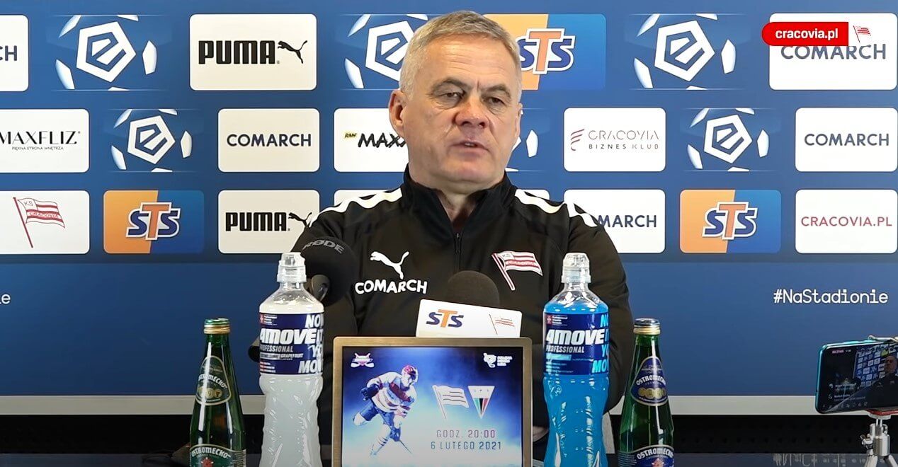 Hit transferowy z udziałem trenera w Ekstraklasie? Media informują o możliwej zmianie w Cracovii Zdjęcie główne wpisu