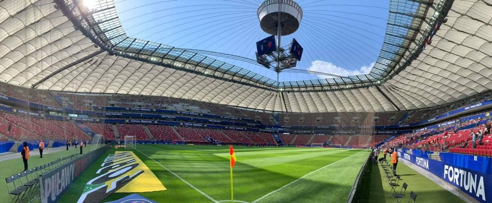 Mirosław Stasiak zabrał głos odnośnie ostatniej afery. „Może nie powinienem był lecieć” Zdjęcie główne wpisu