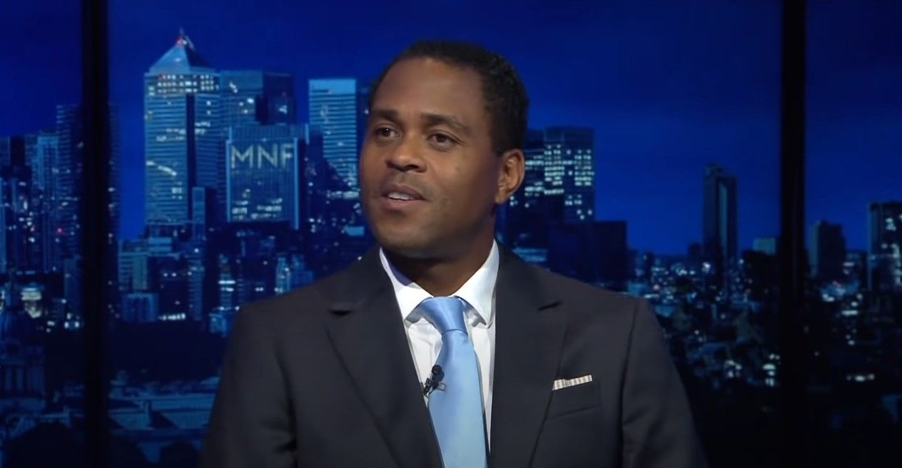 Kluivert nie ma przekonania co do transferu Lewandowskiego. „Trzeba zwrócić na to uwagę” Zdjęcie główne wpisu