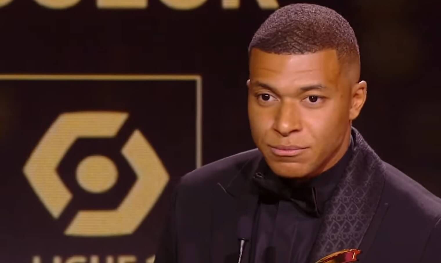 Mocne słowa Kyliana Mbappe o PSG. „Gra w tym klubie mi nie pomaga” Zdjęcie główne wpisu