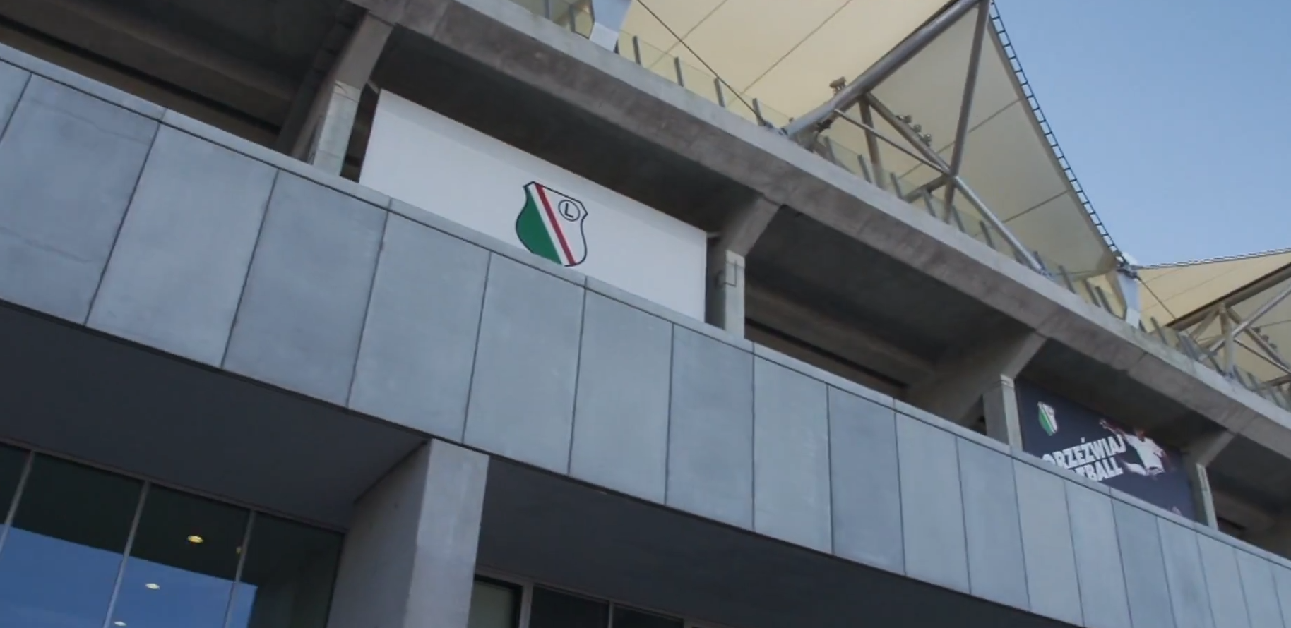 Niezadowolony piłkarz może odejść z Legii. Klub z jego ojczyzny zainteresowany powrotem Obraz wpisu