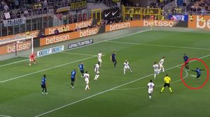 Cudowna bramka Piotra Zielińskiego! W samo okno! [WIDEO] Zdjęcie główne wpisu