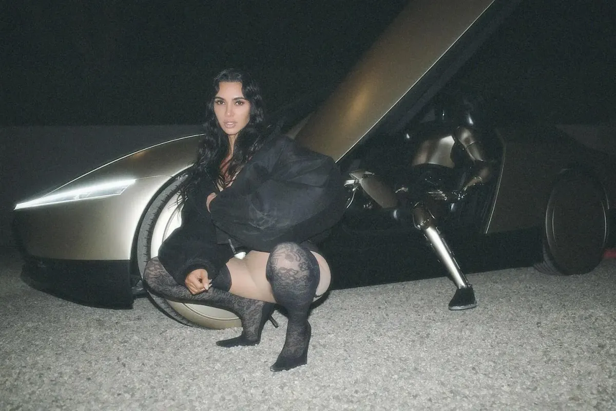 Kim Kardashian Denies Claim Elon Musk Paid Her to Pose with $30K Tesla Robot in Steamy Photoshoot