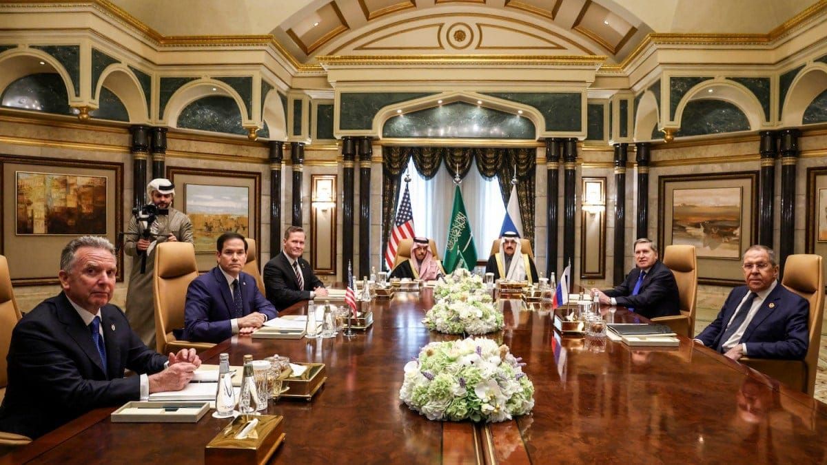 Global Peace Talks Between U.S. and Russia Kick Off in Riyadh