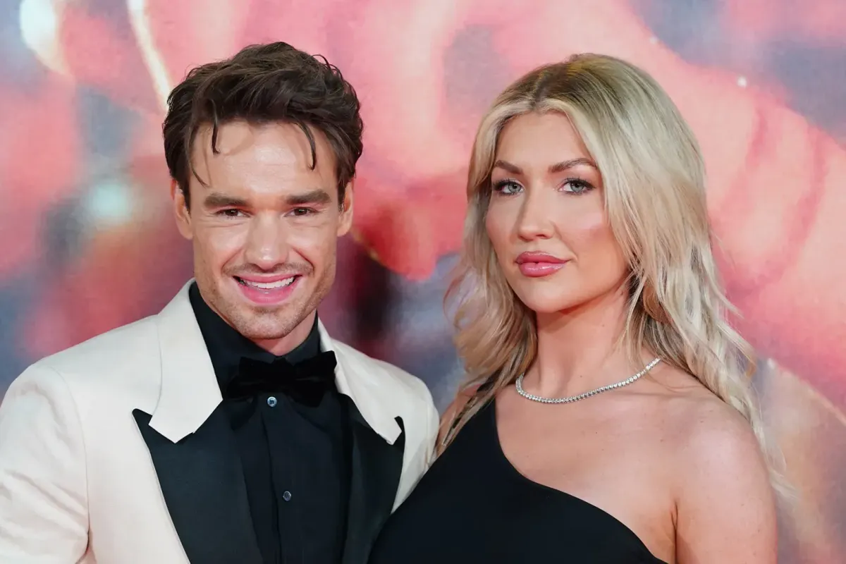 Liam Payne’s Girlfriend Breaks Down Remembering Their Last Happy Moments