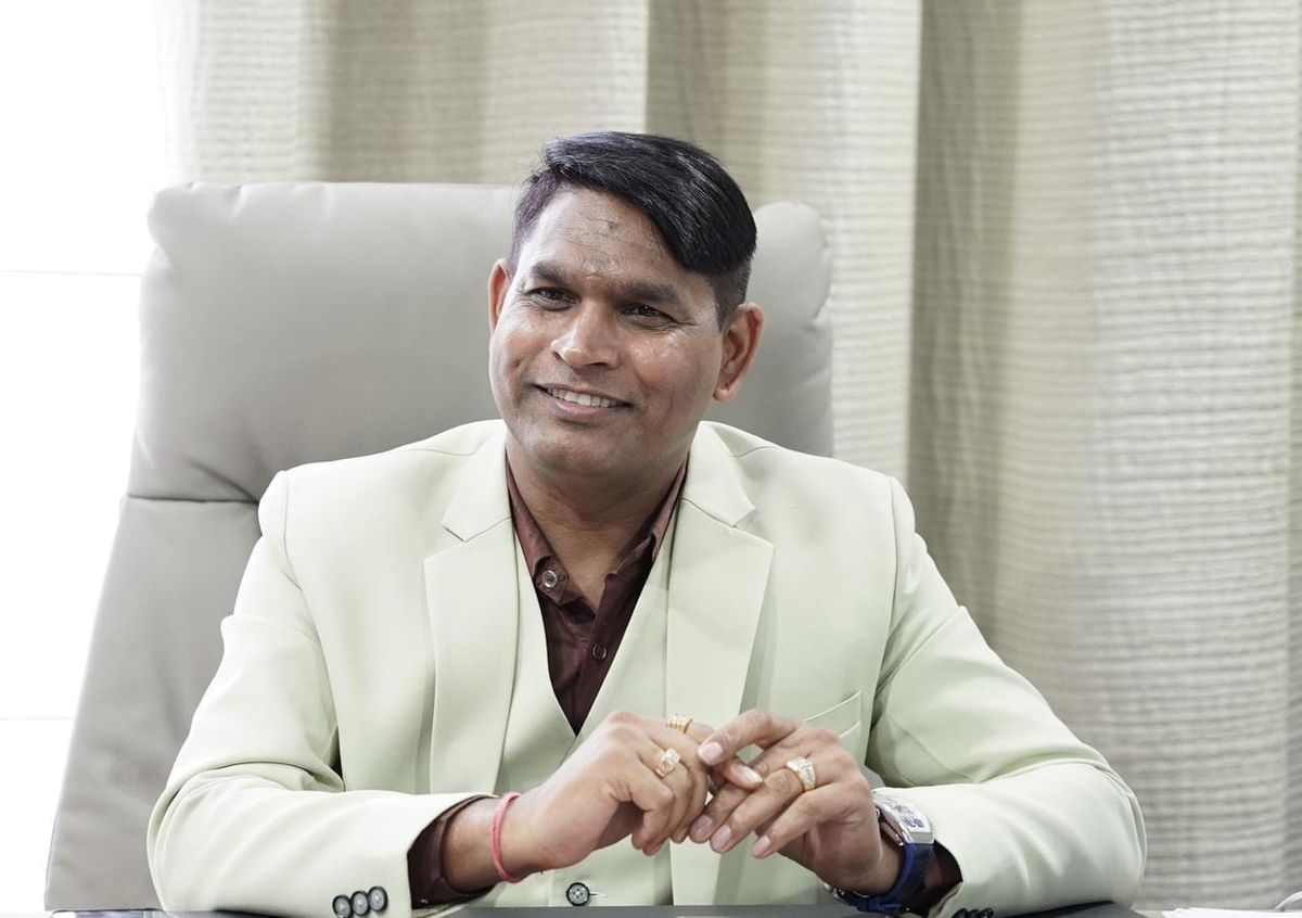Celebrating Unity and Progress: Dr. Rajendra Upadhye Extends Heartfelt Wishes on UAE National Day 2025