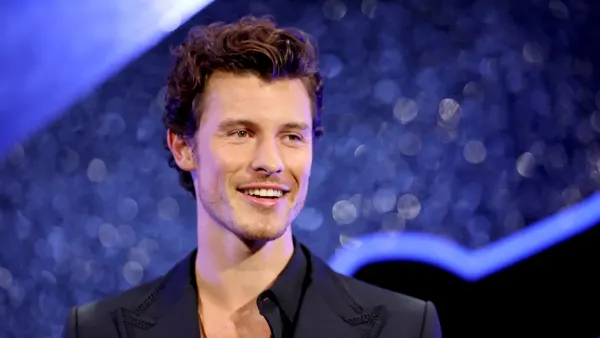 Shawn Mendes Opens Up: “I’m Just Figuring It Out Like Everyone”