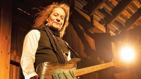 Former Ozzy Osbourne Guitarist Jake E. Lee Injured in Las Vegas Shooting