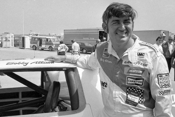 Bobby Allison, One of NASCAR’s Greatest Drivers, Dies at 86