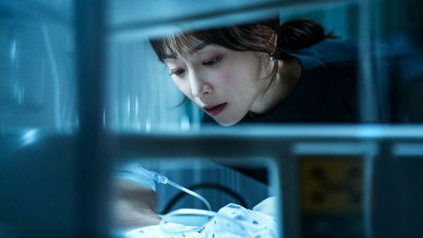Netflix's Official Trailer for "The Trunk" Reveals a Scary New Mystery (Nov. 29 Premiere)