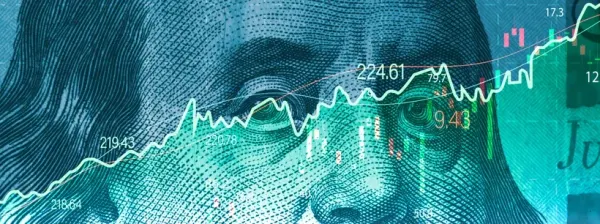 The Dollar Fluctuates Near Recent Highs: Market Awaits