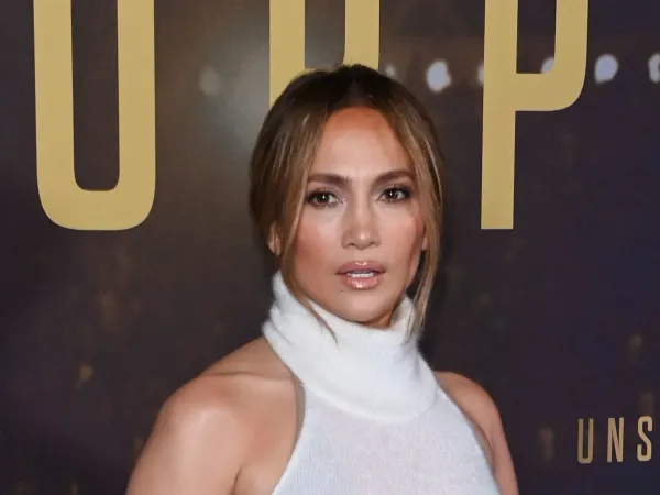 Jennifer Lopez Breaks Silence on Dating Again After Divorce
