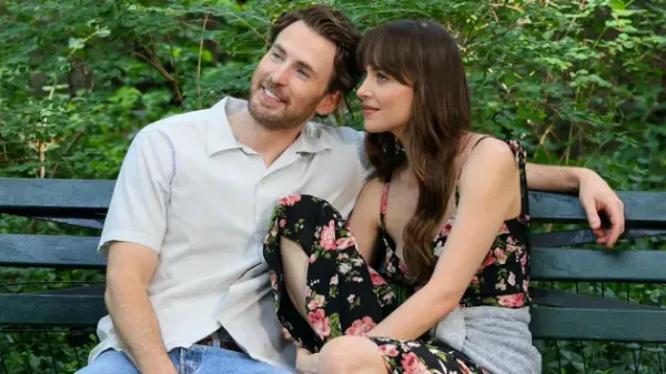 Pedro Pascal Joins Rom-Com Royalty in ‘Materialists’ – Here’s When the Trailer Drops