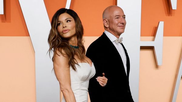 Is Jeff Bezos Facing Financial Trouble? Billionaire Dumps Amazon Stock Pre-Wedding