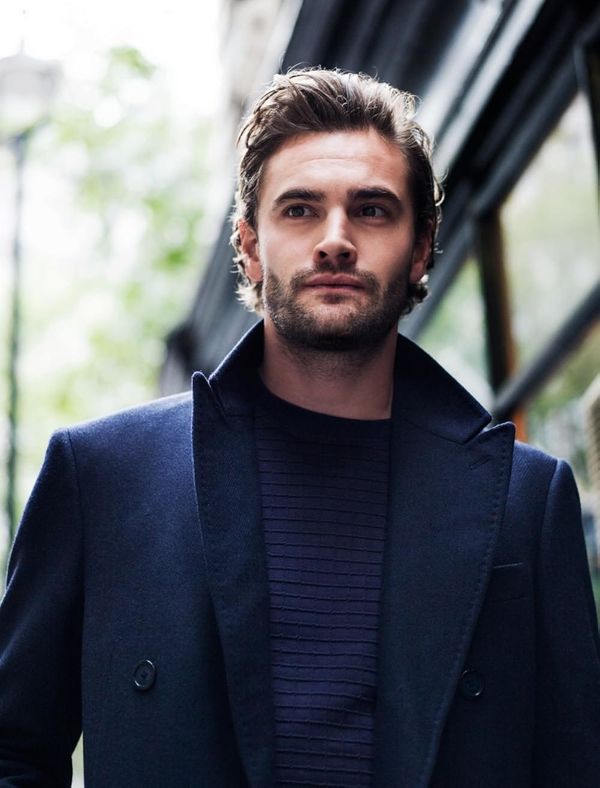 Tom Bateman Stars Opposite Lili Reinhart in The Love Hypothesis