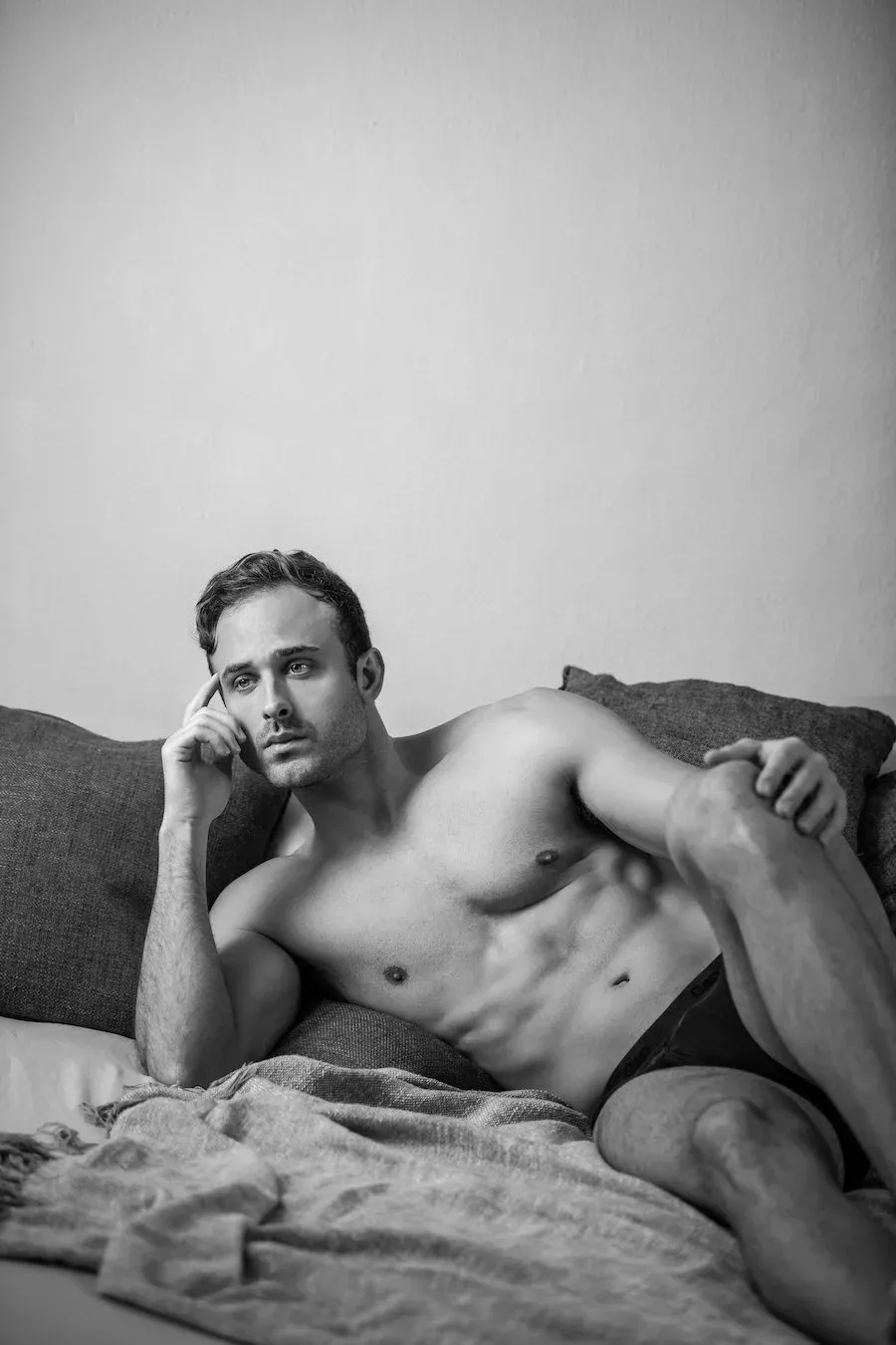 Top 10 male boudoir photos that guys love
