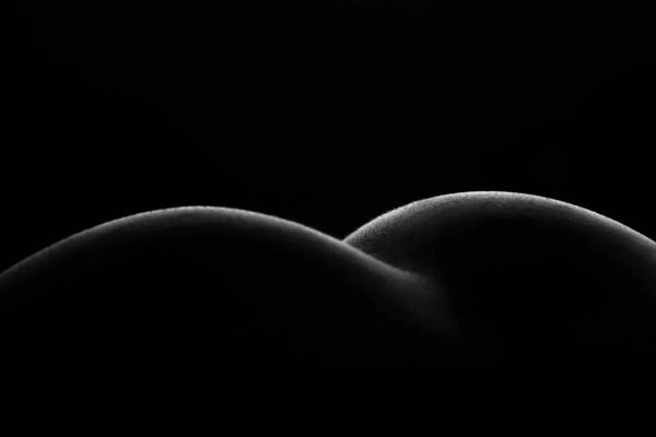 Why Women Love the Wet Look Bodyscape Nude More