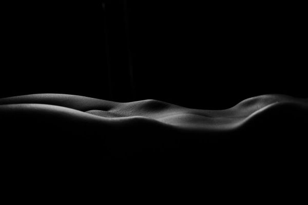 A Photographer’s Guide to Bodyscape Nude Art