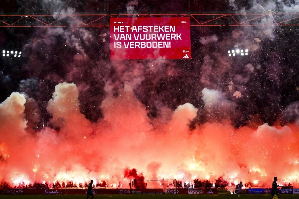 Ajax Amsterdam hat die Kontrolle über die radikalsten Pyro-Fans längst verloren