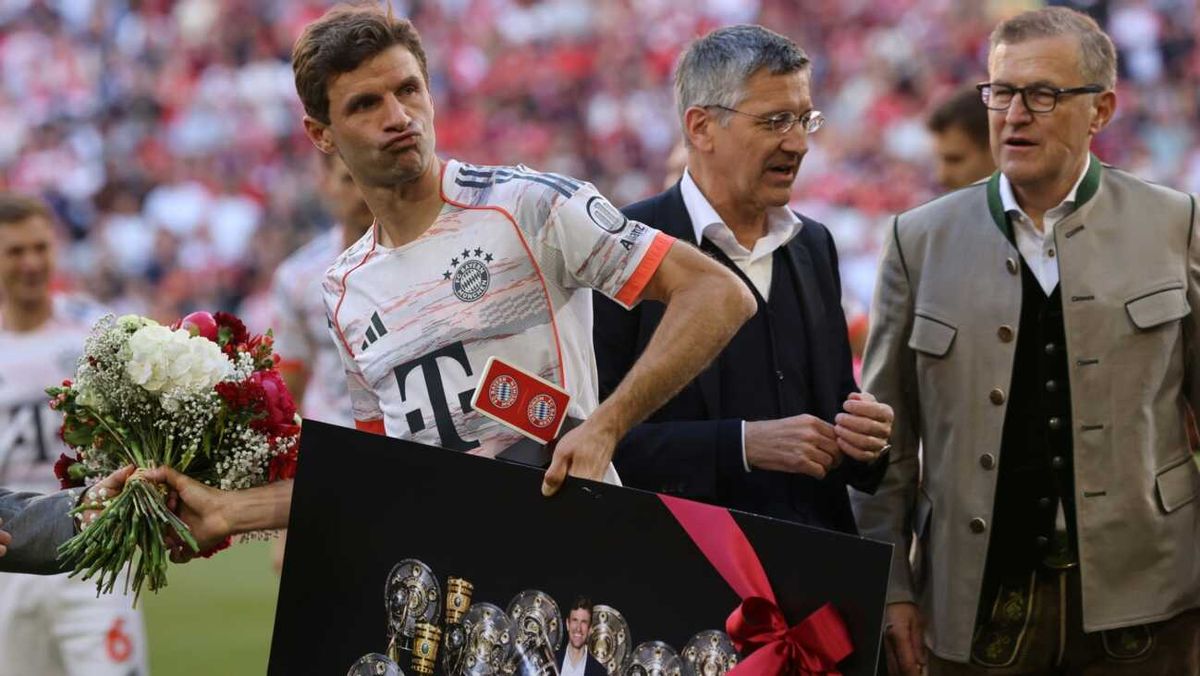 Party im Pacha: Bayern holen Ibiza-Trip nach
