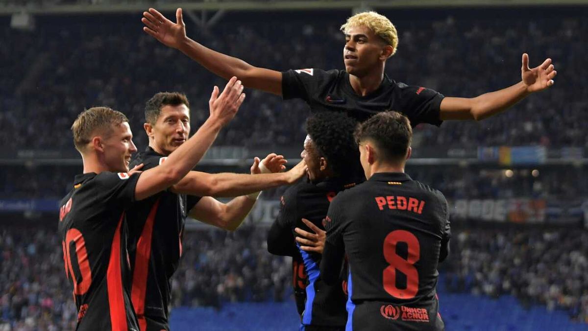 Krönung für Flick: Barcelona vorzeitig spanischer Meister