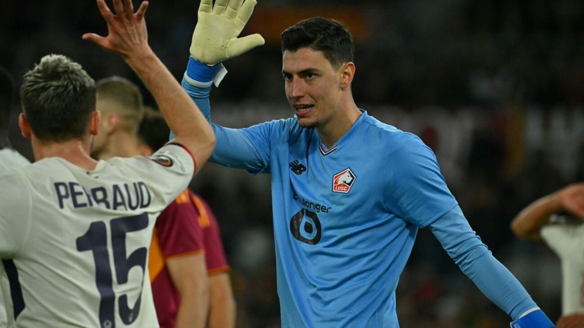 Elfer-Posse in Rom: Özer muss einen Strafstoß dreimal halten