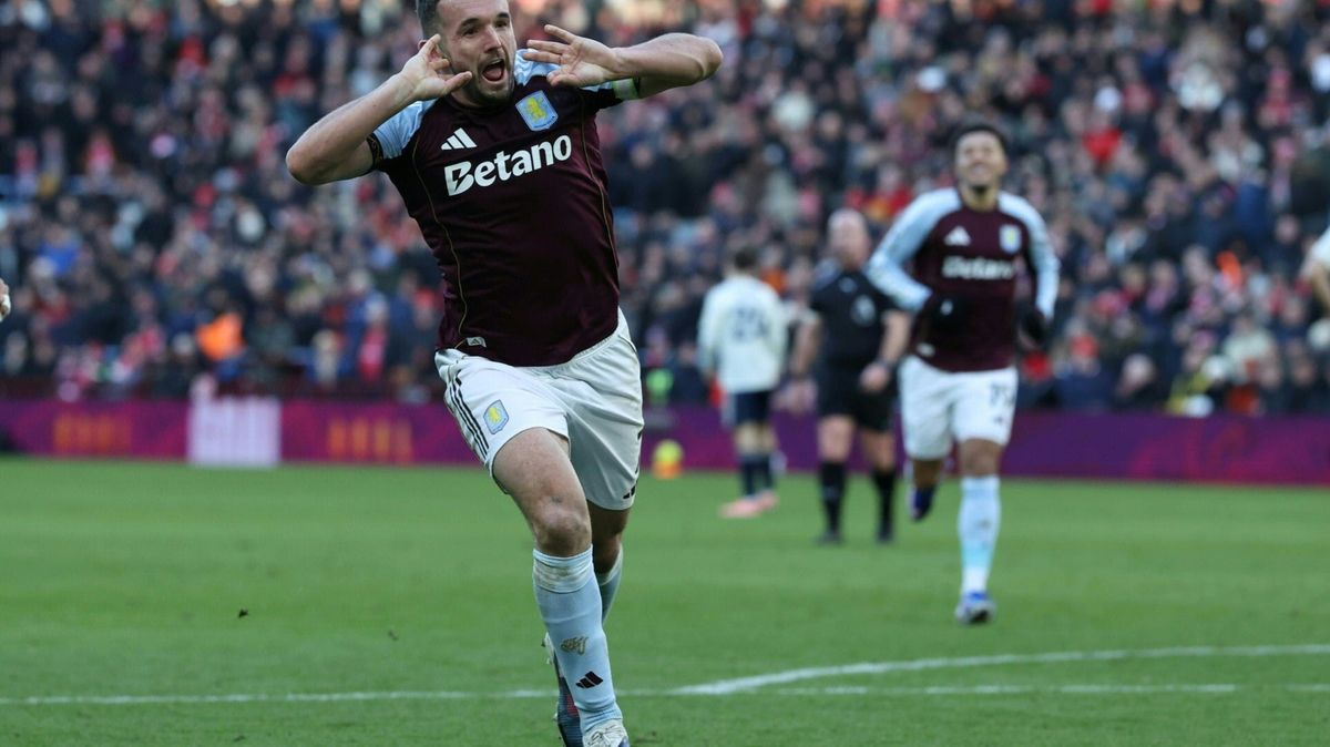 Premier League: Doppelter McGinn führt Villa auf Rang zwei