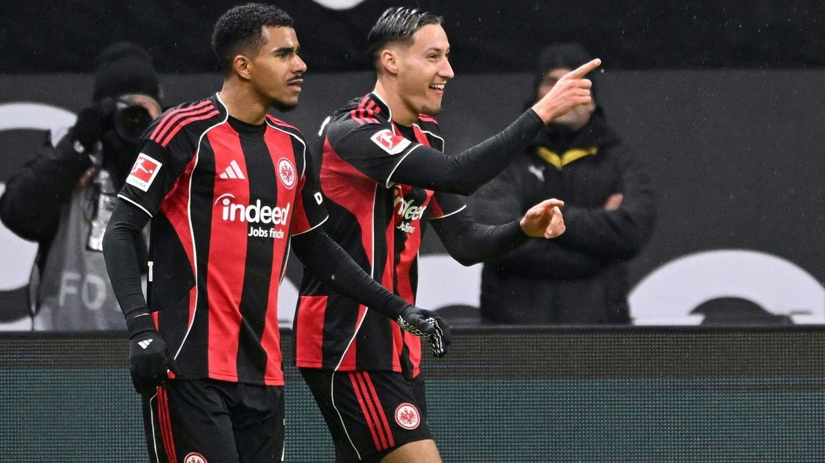 Frankfurts Debütant Ebnoutalib: "Sehr, sehr krasses Gefühl"