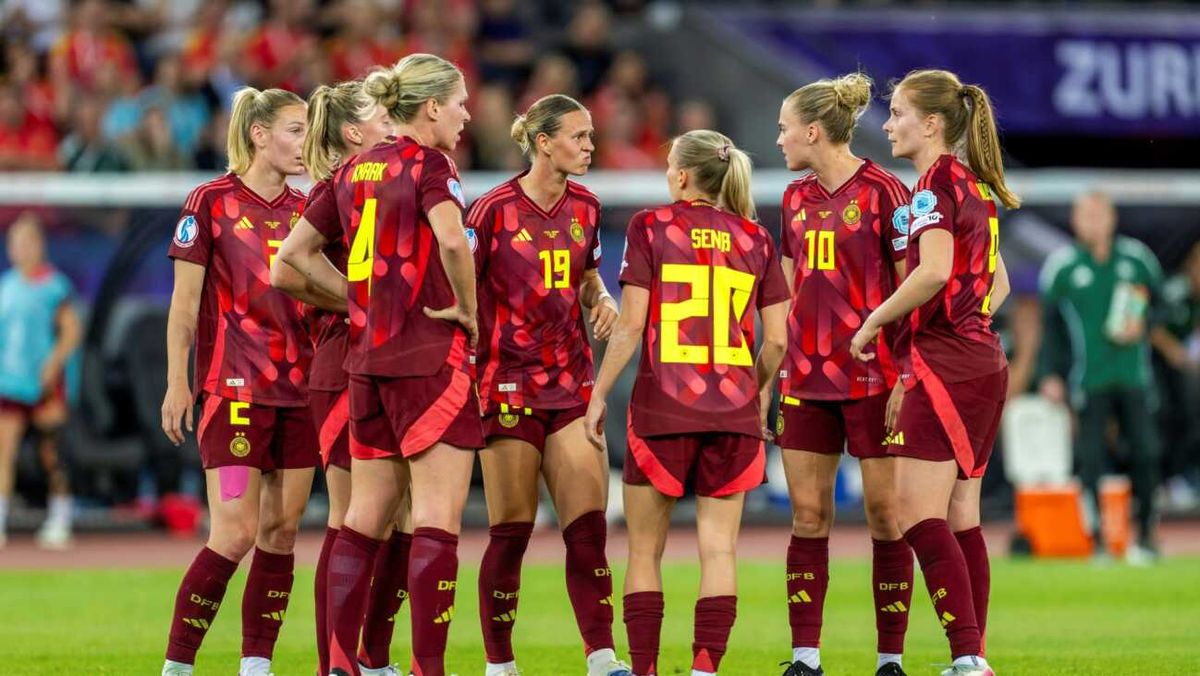 Deutsche Fußballerinnen analysieren EM-Niederlage