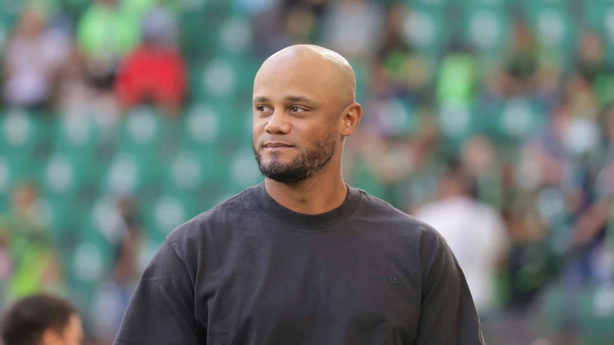 Wilder Sieg in Wolfsburg: Bayern starten erfolgreich