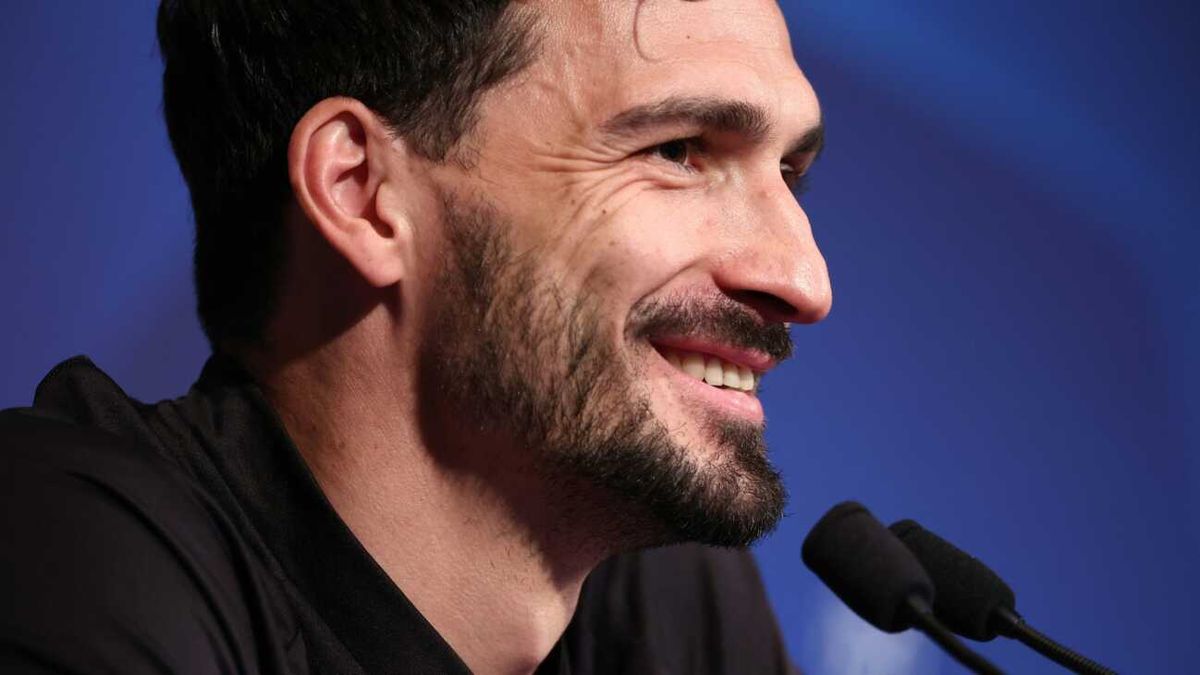 Erst Tennis, dann Bank: Roma siegt ohne Hummels